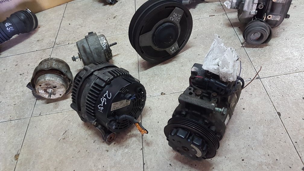 Audi a4 2.5 tdi poli polie da cambota alternador compressor ac apoio