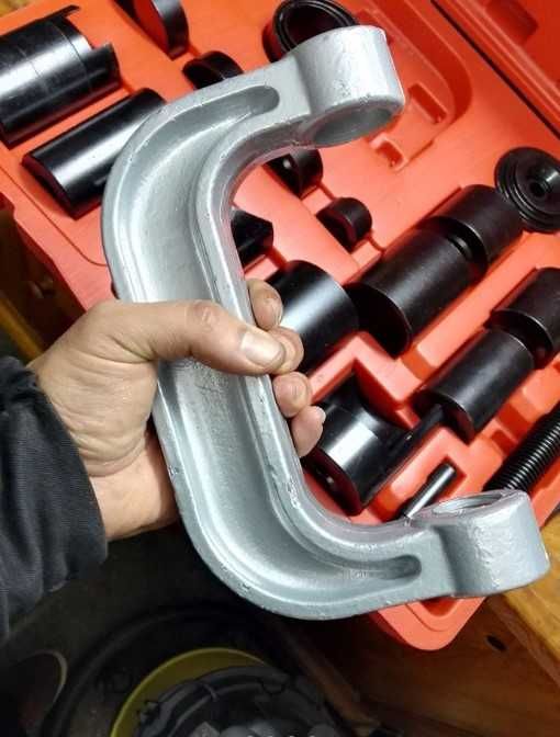 ferramenta casquilhos /sinoblocos / rotulas para JEEP