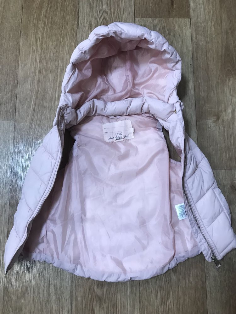 Жилетка с капюшоном H&M 4-6Y 116 см.