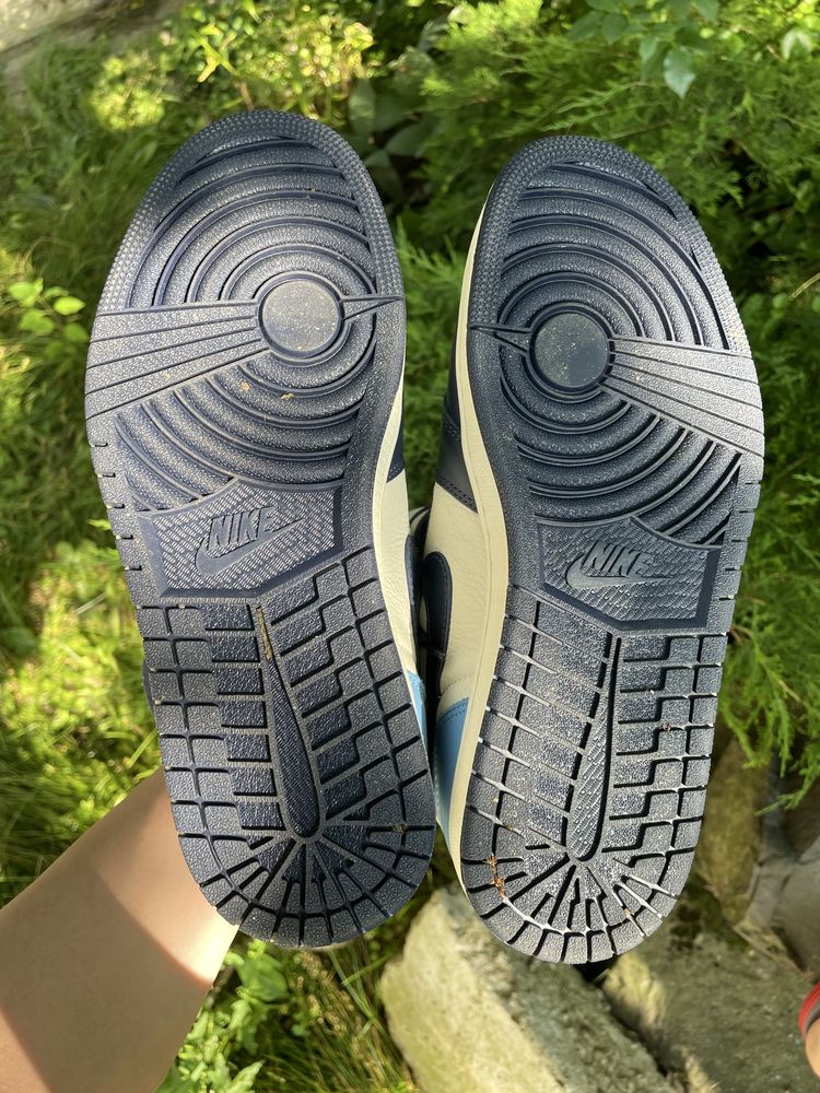 Nike Air Jordan 1 Retro High OG Obsidian 43
