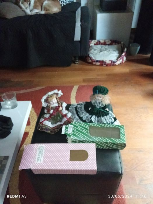 2 lindas bonecas classicas