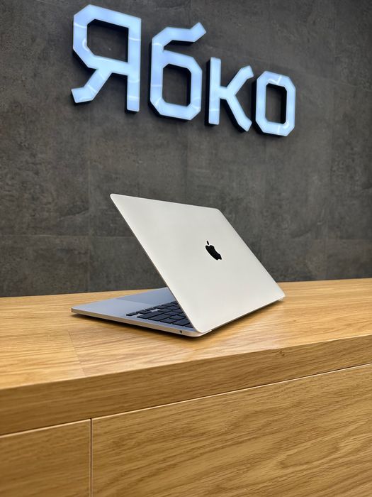 Used MacBook Pro 13 M1/M2 2020/2022 8Gb 256Gb Ябко Трускавець