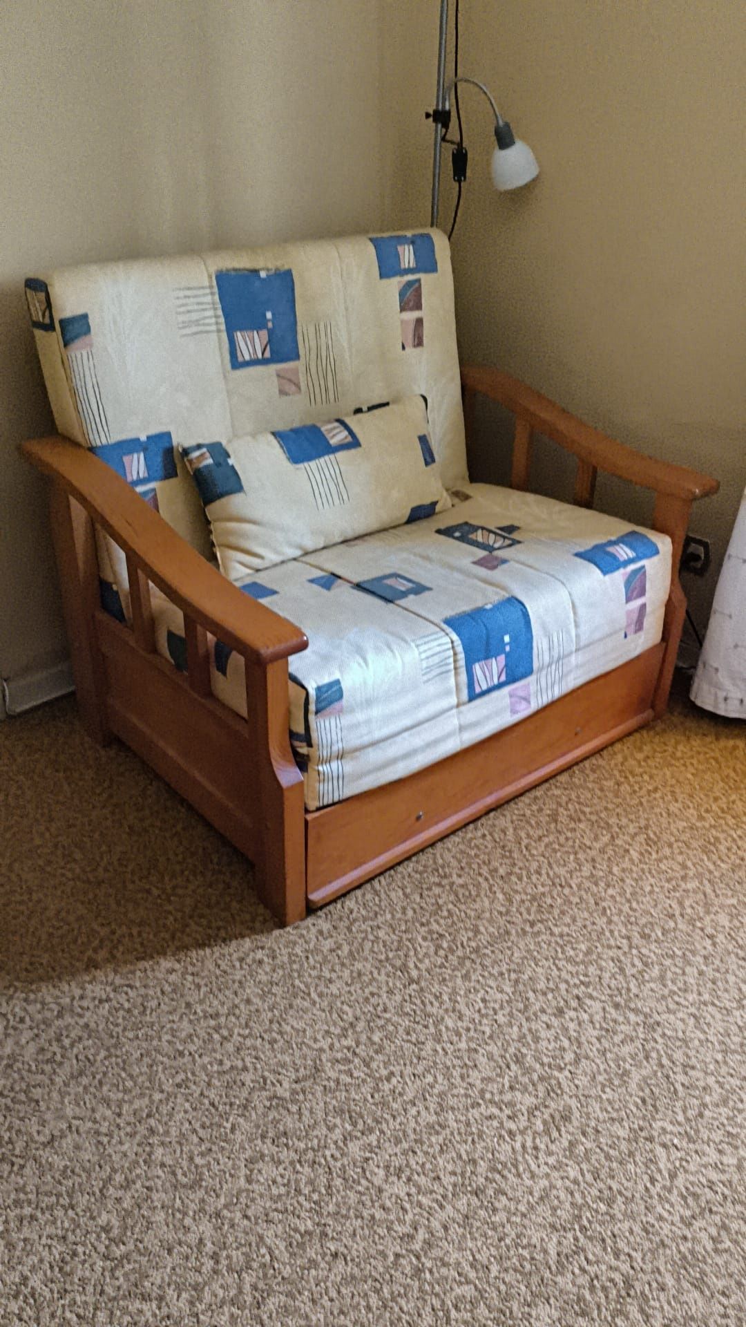 Sofá cama desdobrável como Novo