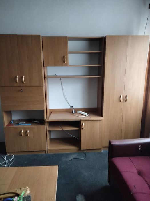 Meblościanka używana za darmo..