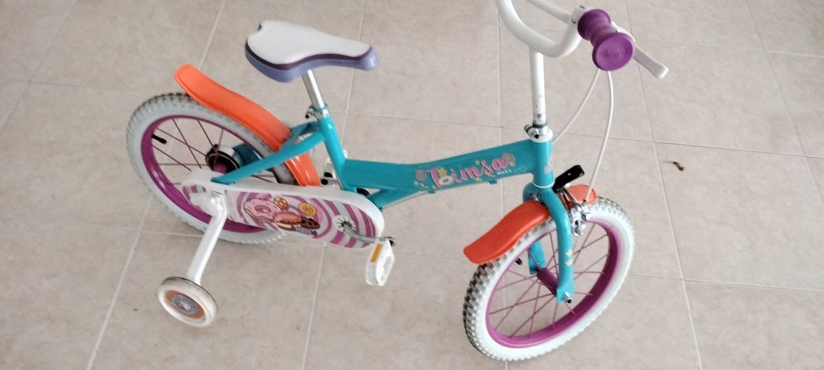 Bicicleta menina