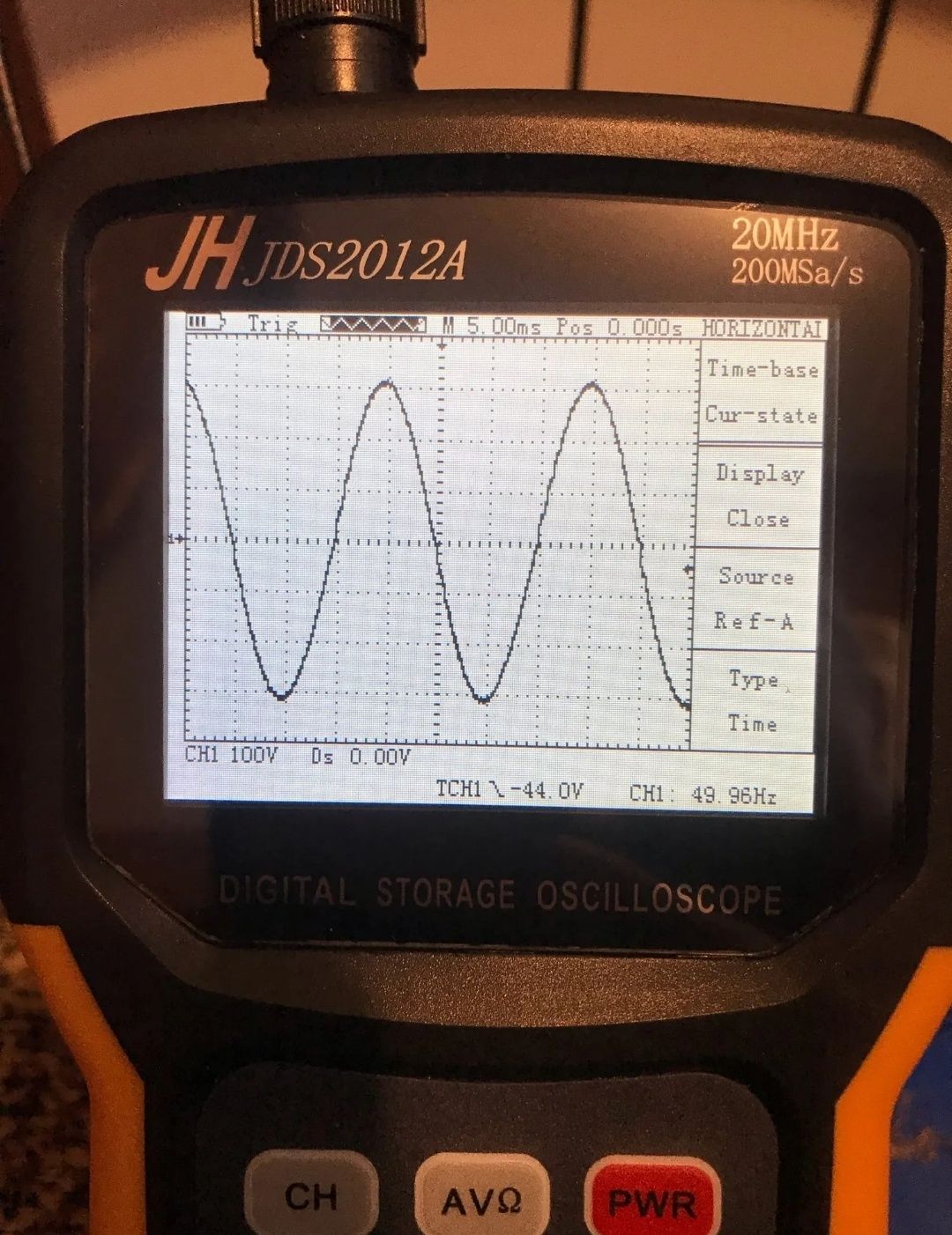 Инвертор 12v - 220v на 2600W /чистий синус /перетворювач напруги