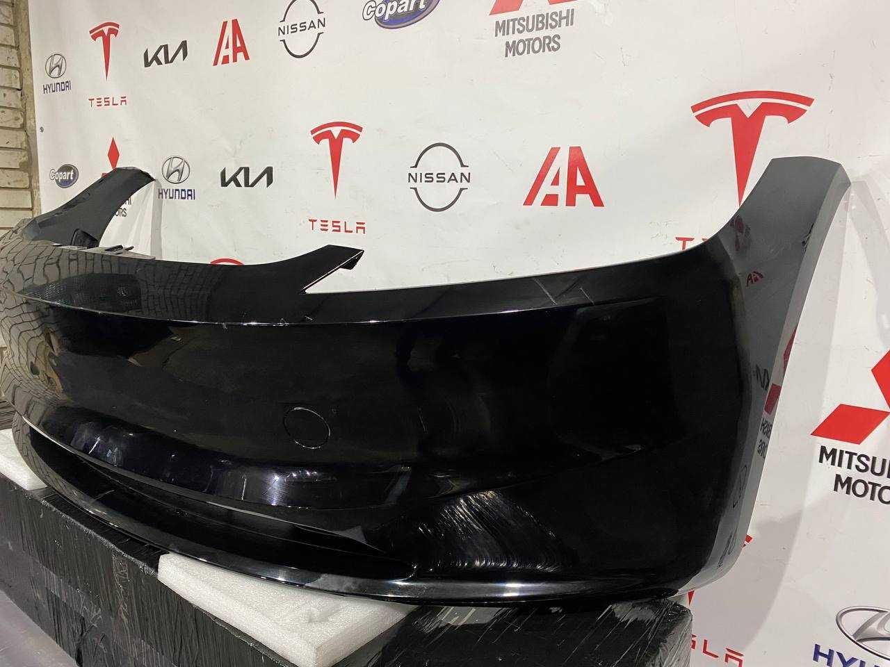 Бампер передній Tesla Model 3 2023-2024 1781565-12-B