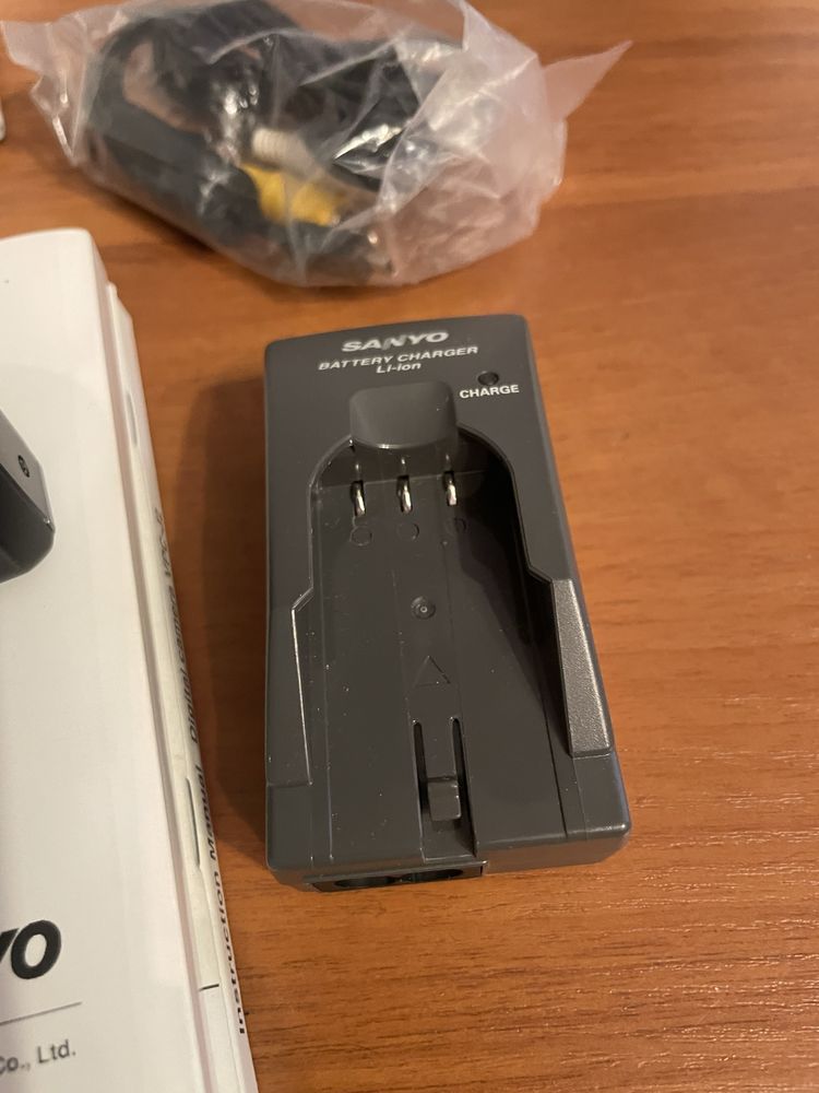 Aparat SANYO Xacti Digital VPC-J2EX.