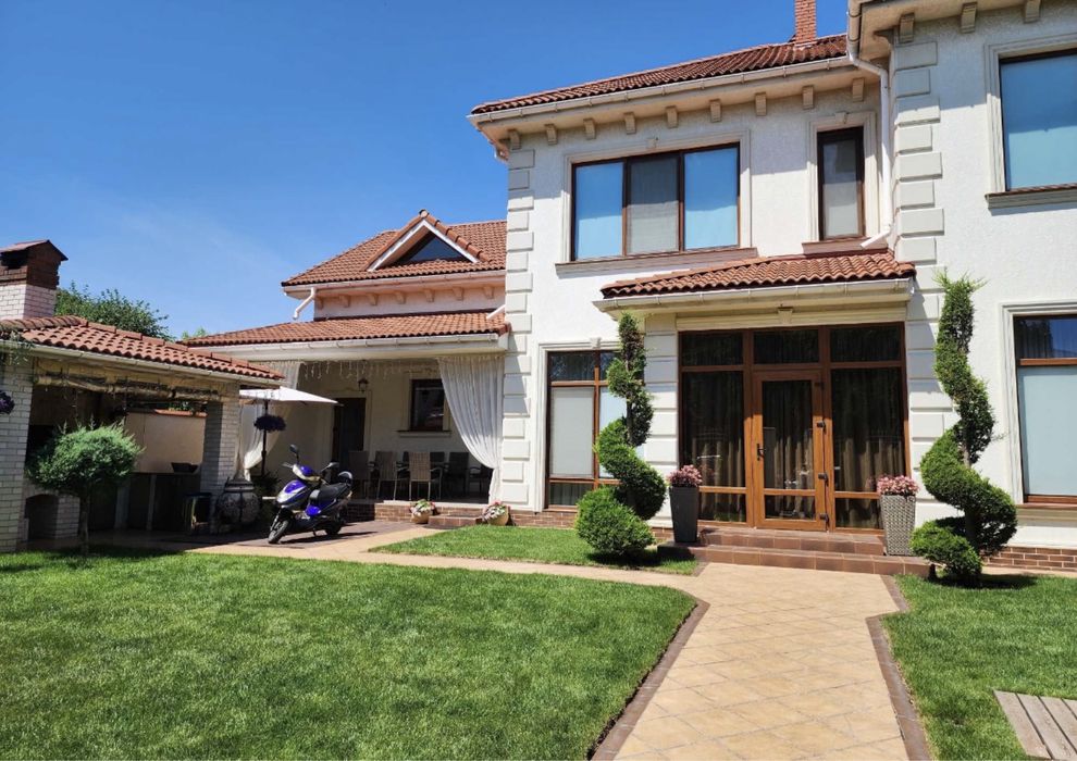 Продам дом в Совиньоне