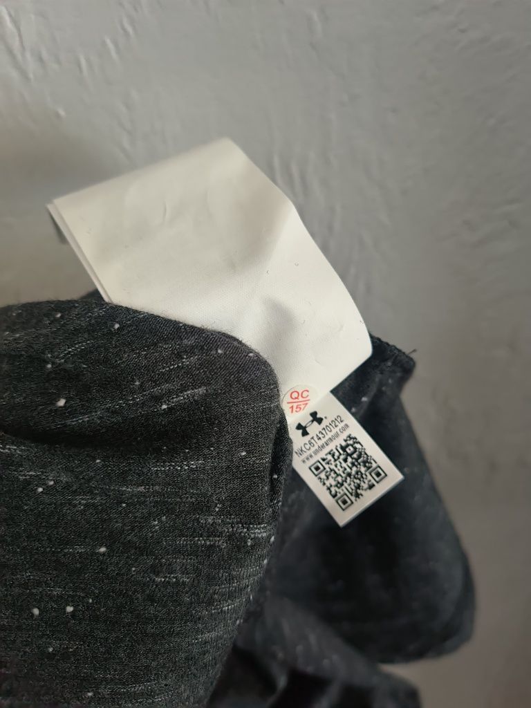 Nowa męska koszulka Under Armour  M