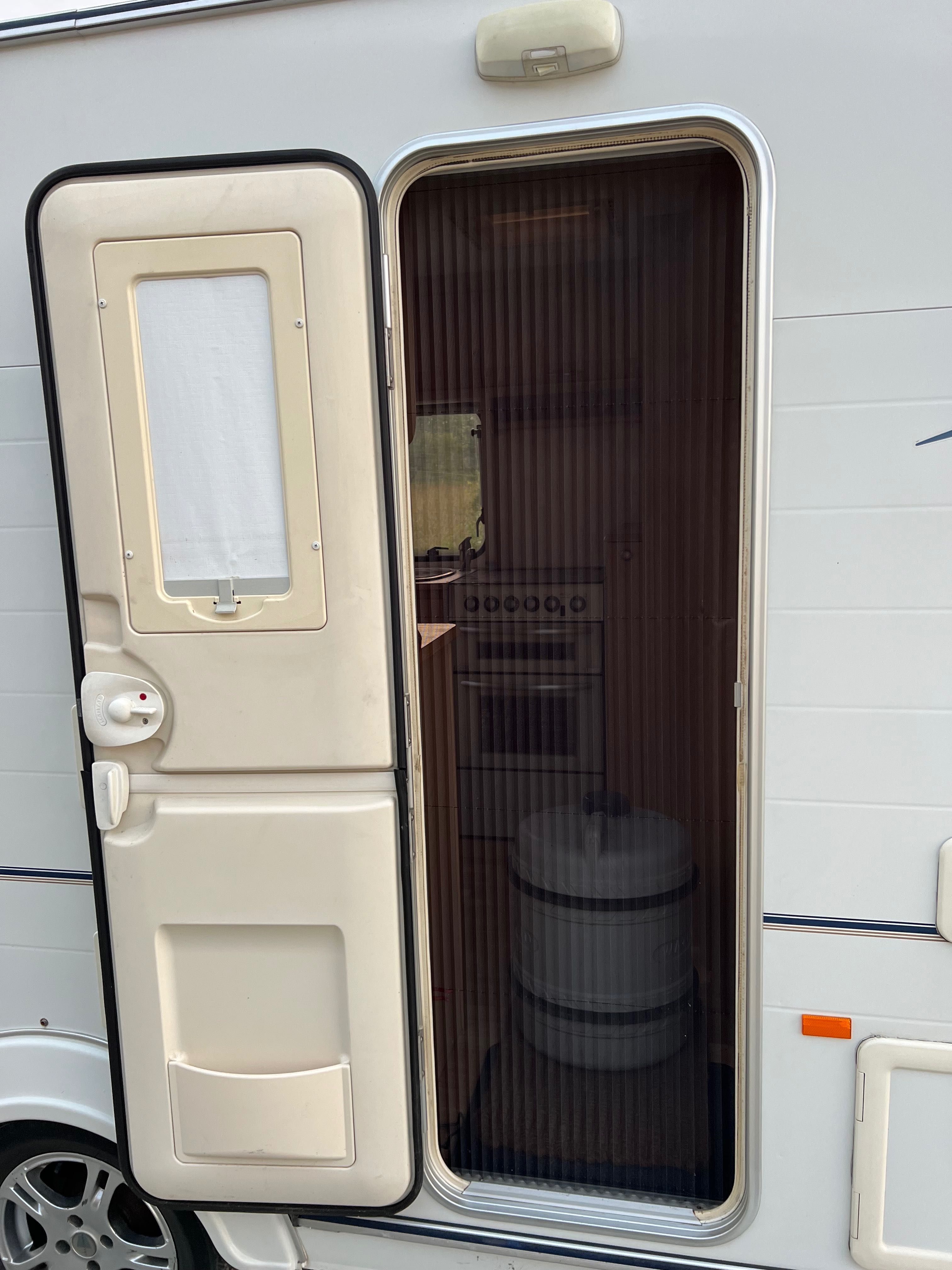 Дім на колесах, караван, кемпер Coachman Amara 450/2 2006