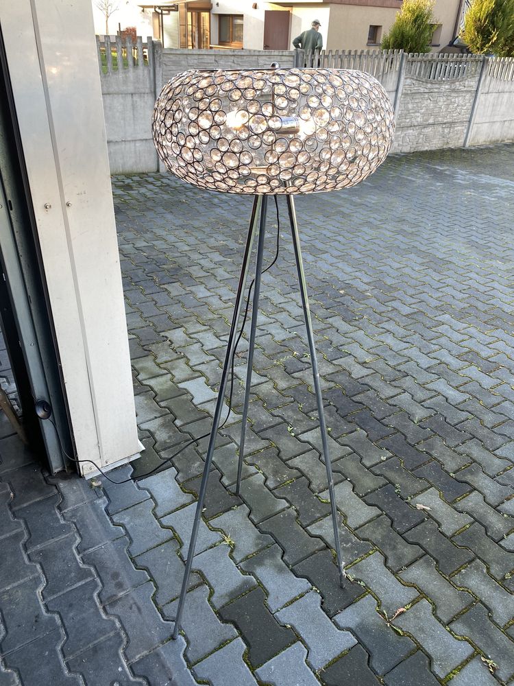 Lampa wolnostojąca