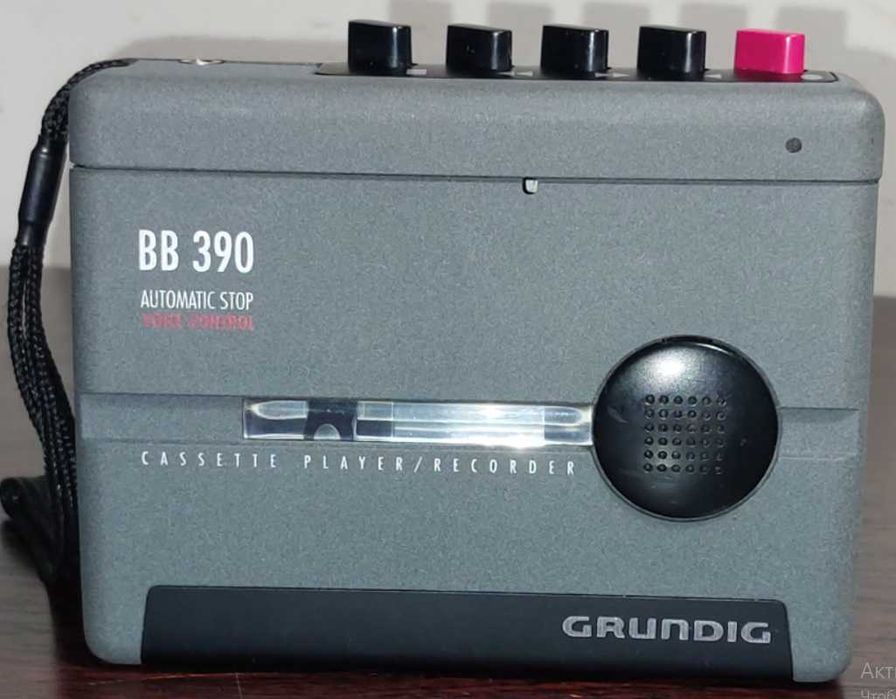 касетний плєєр Grundig BB390
