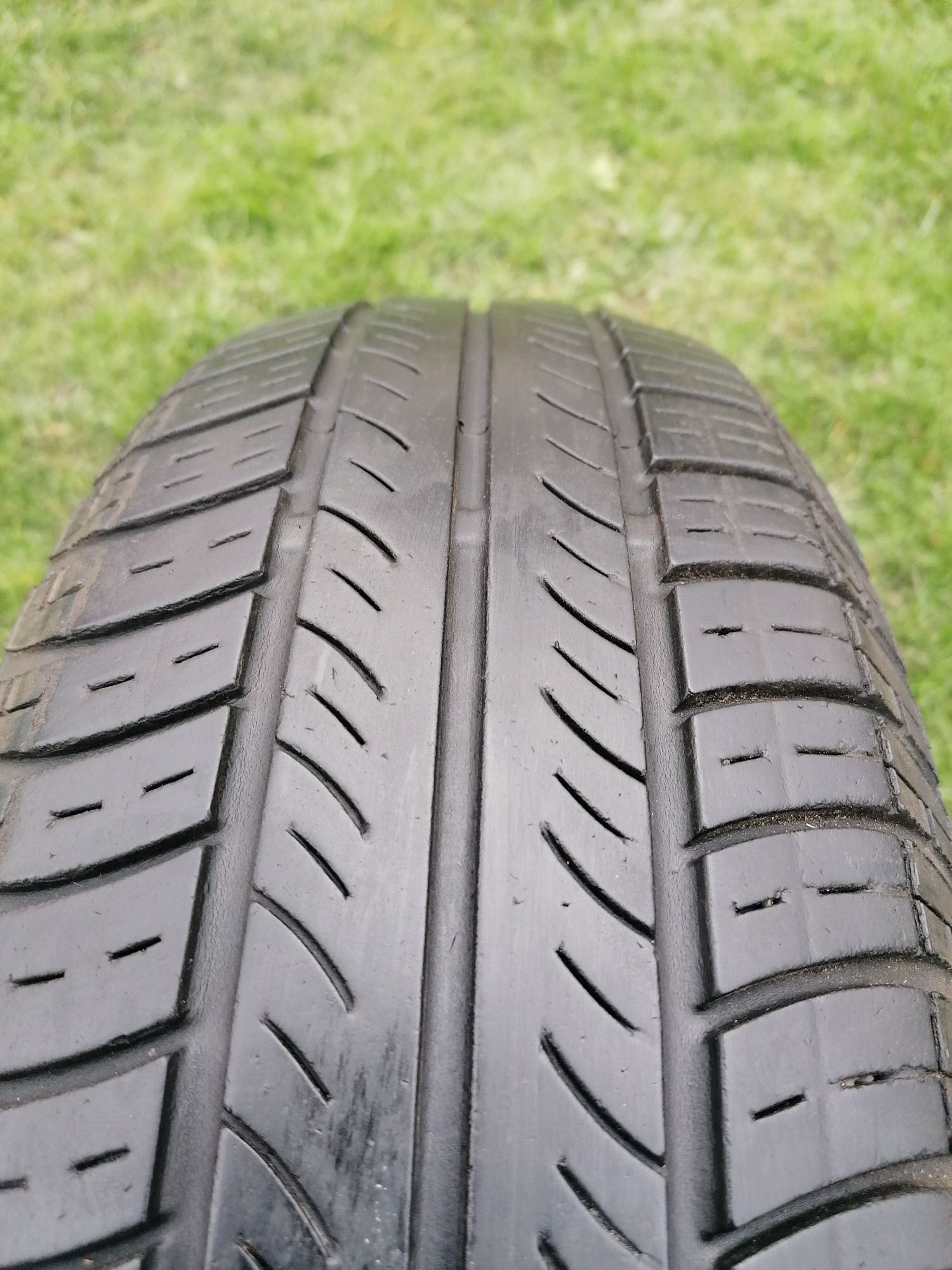 (Nr.12) Opona letnia 175/65 R14 Continental contiEcoContact EP