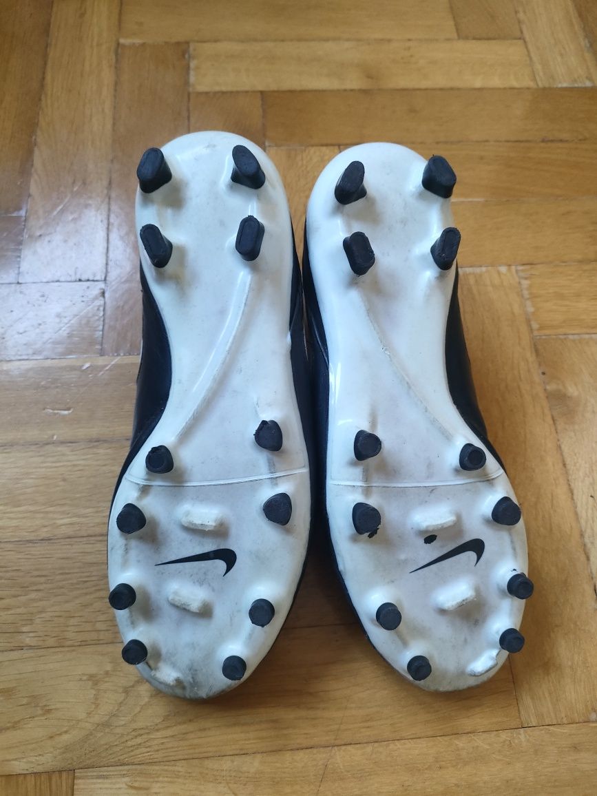 Korki Nike Tiempo