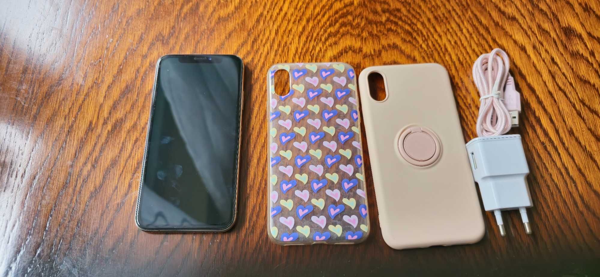 Smartfon Apple iPhone X plus gratisy