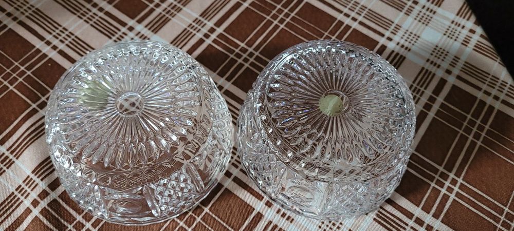 Szklane miseczki