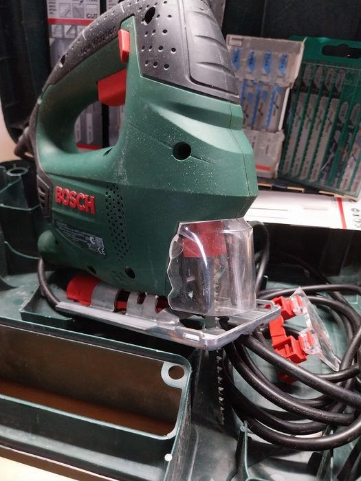 Serra de Tico-Tico Bosch PST 800 PEL