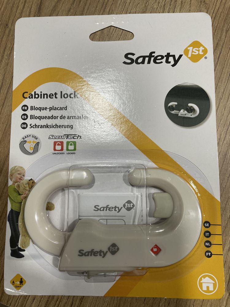 Cabinet lock - safety 1st
