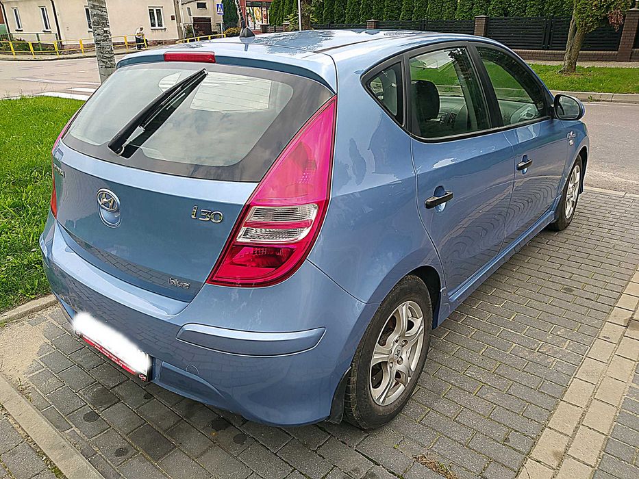 HYUNDAI I30 2011r 1,4 BENZYNA BLUE DRIVE Sprowadzony  Opłacony