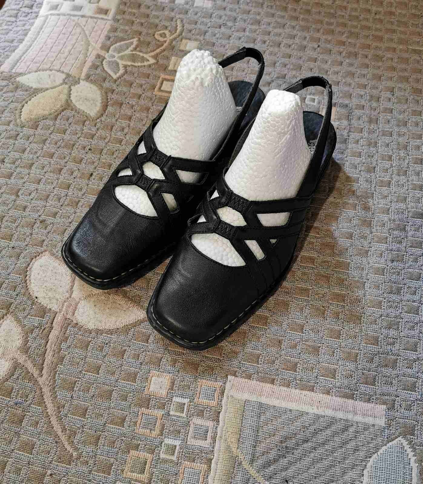 Туфли босоножки летние женские черные Rieker. Кожа.