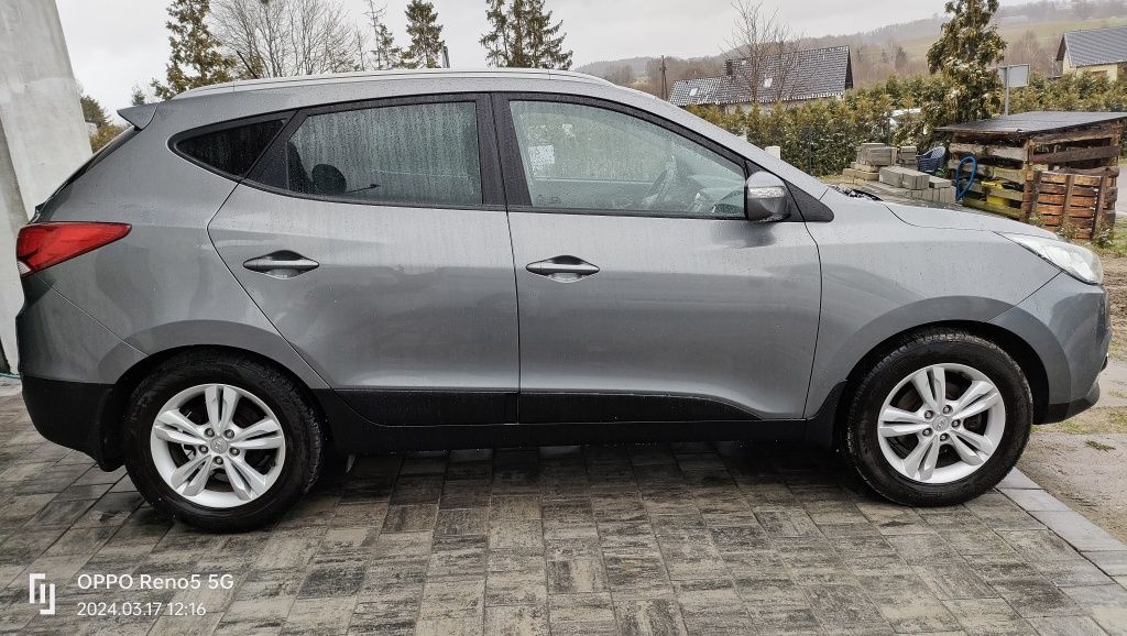 Hyundai ix35 2.0 4WD manual, 163 KM, 2012