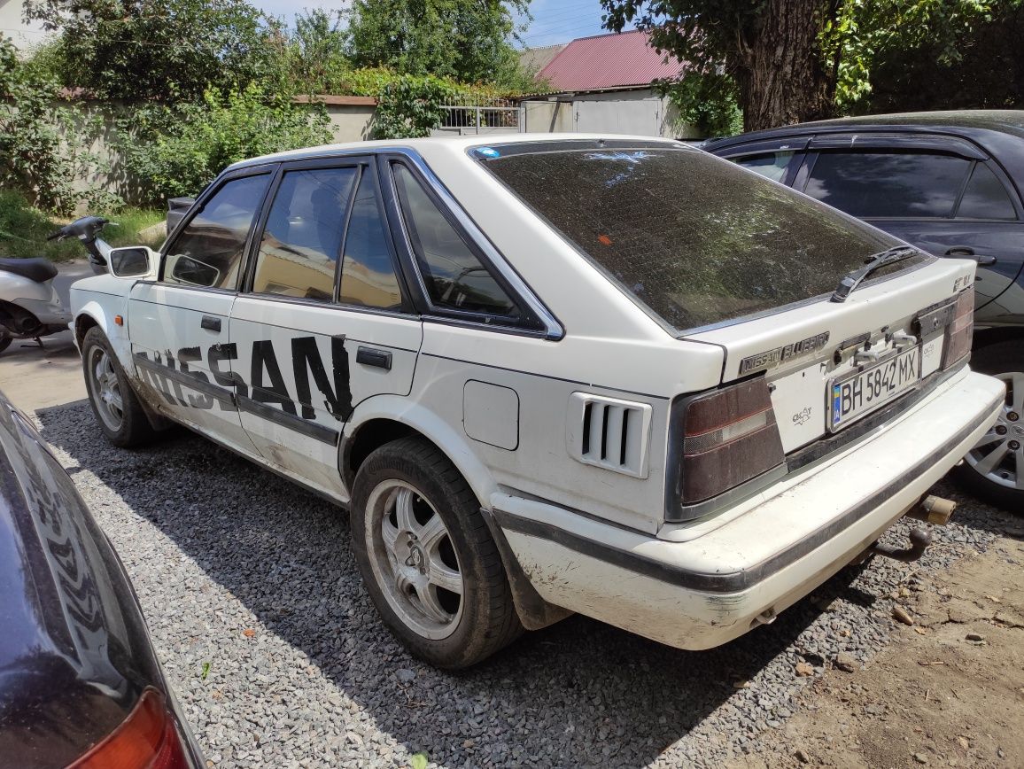 Nissan Bluebird 2.0 Механика.Бензин.