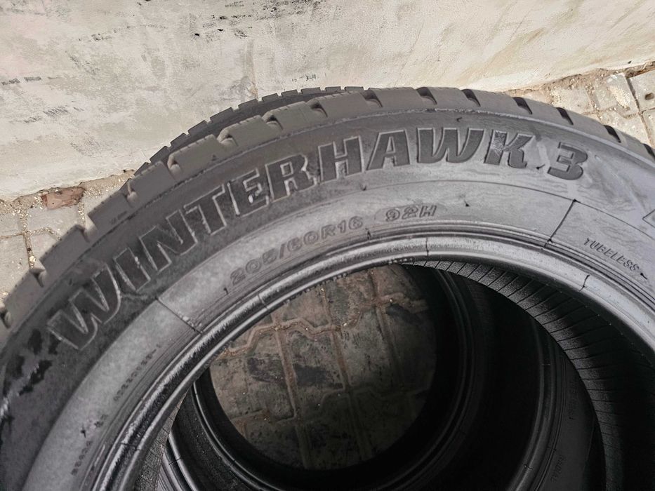 Zima Firestone 205/60 R16 6.5mm