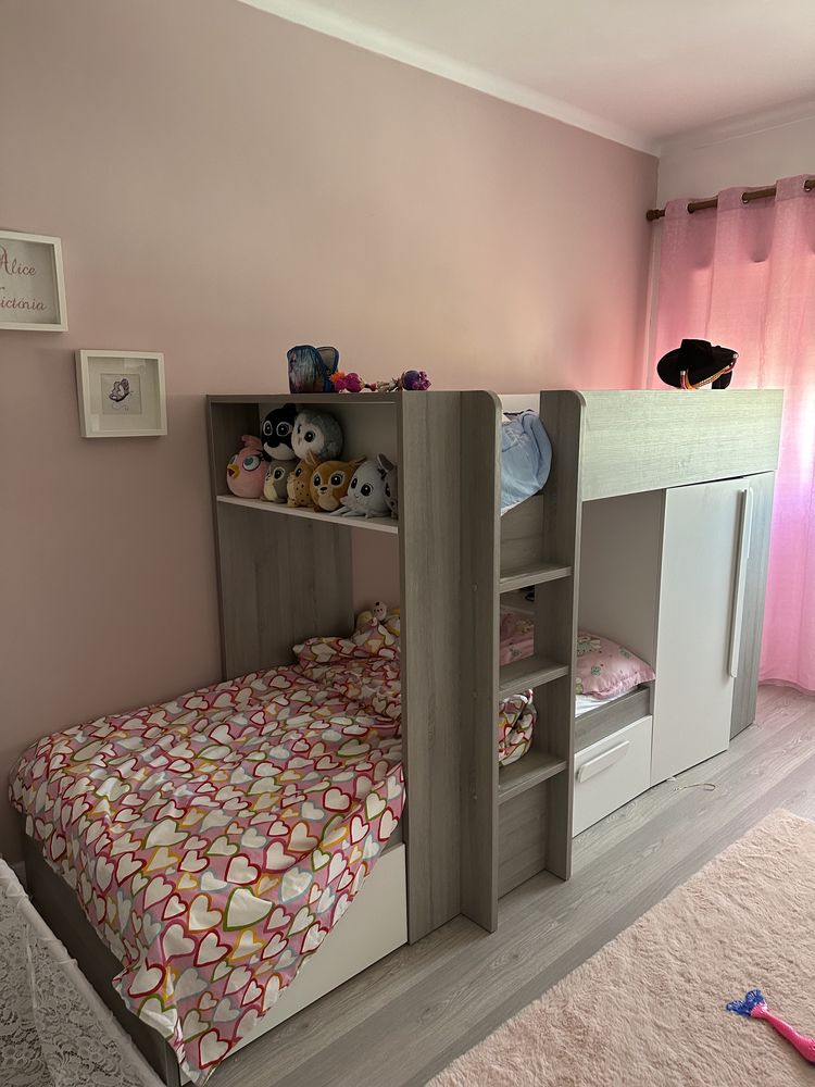 Quarto infantil/Juvenil