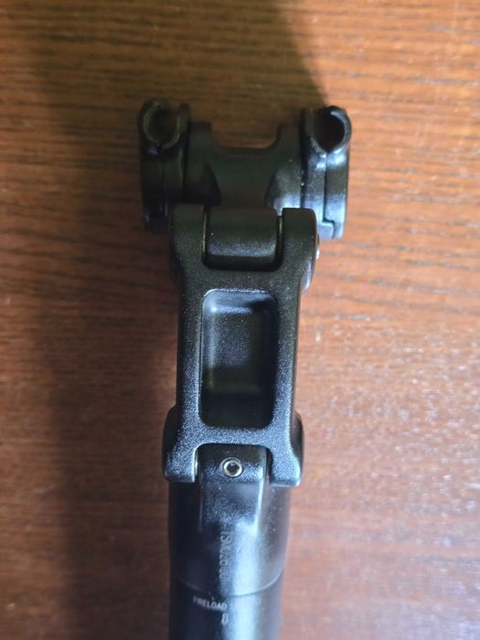 Sztyca amortyzowana SR SUNTOUR NCX 31,6 x 350 mm – czarna (używana)