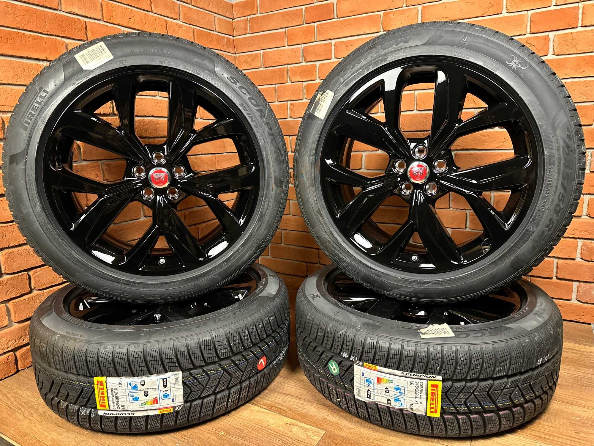 Felgi 20 5x108 Jaguar I PACE Nowe CZUJNIKI