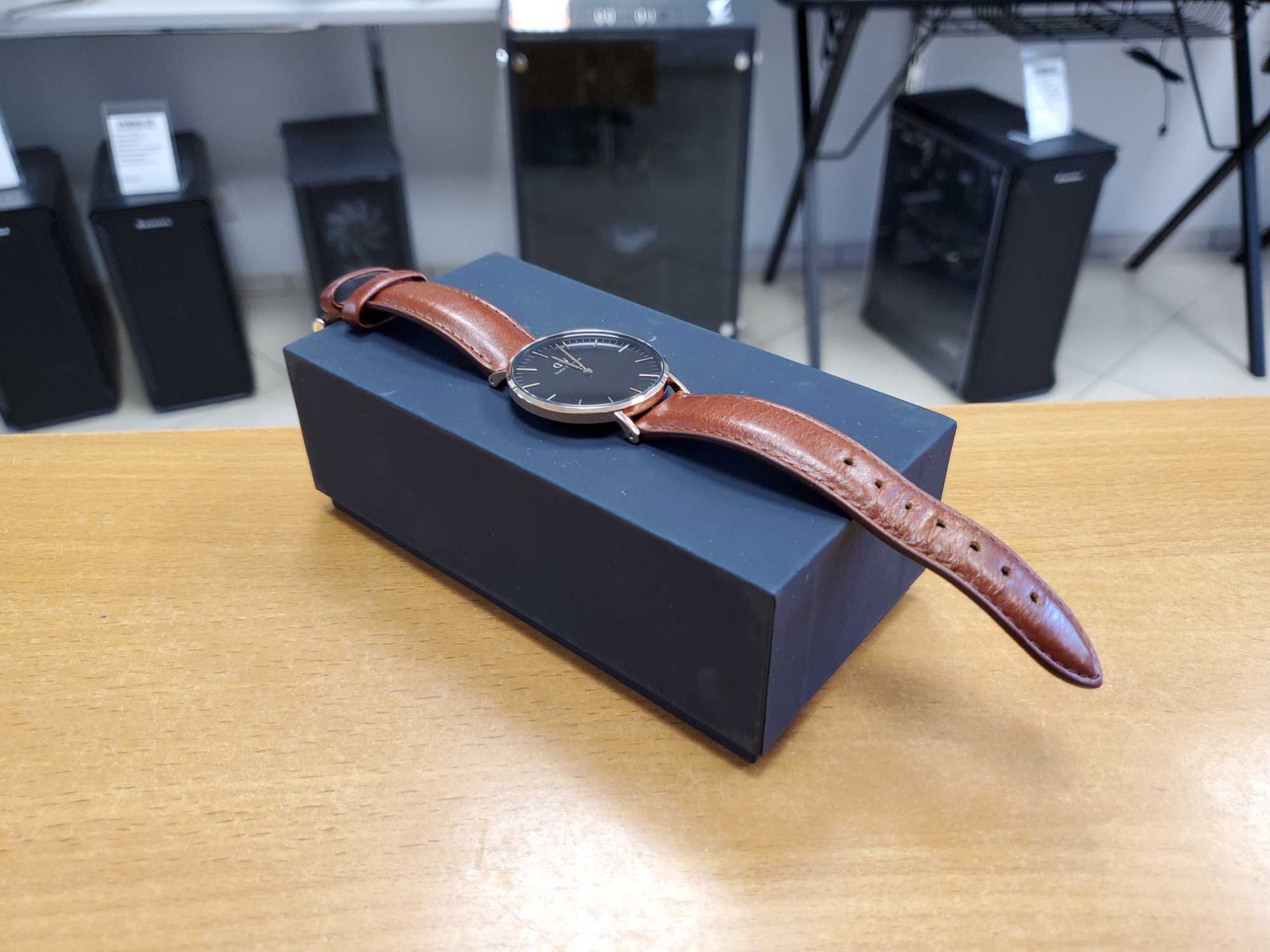 Zegarek Daniel Wellington M36RB17