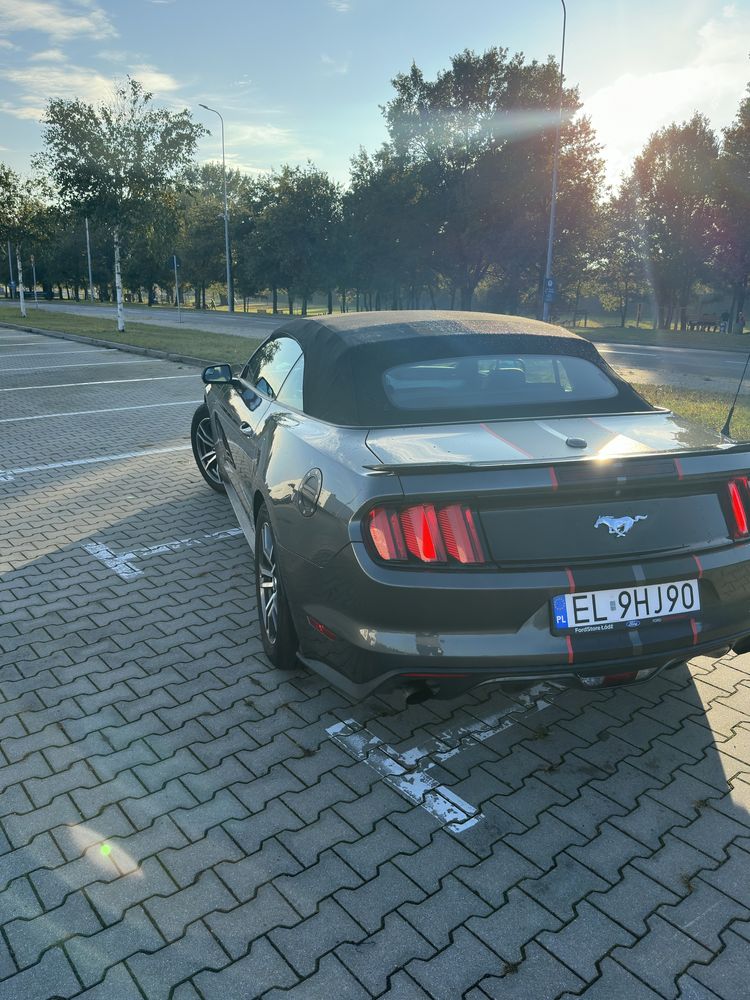 Ford Mustang VI Cabrio