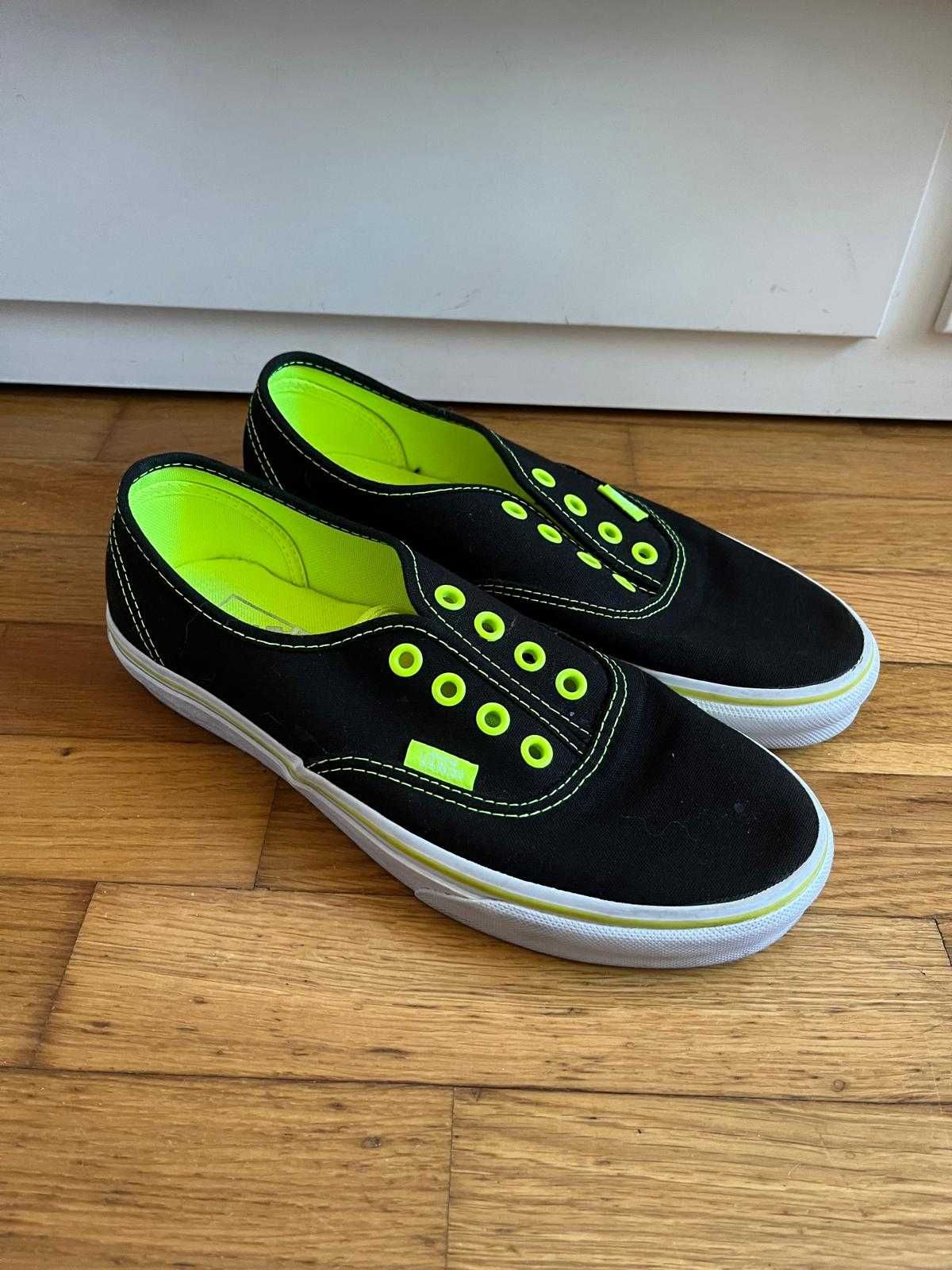 Sapatilhas Vans- Conforto e Estilo Casual!