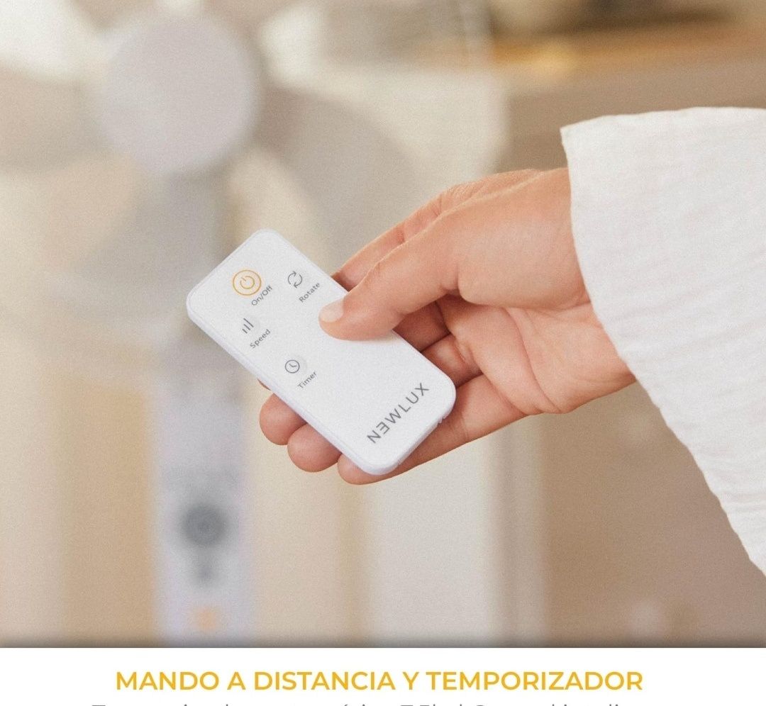 Ventoinha eléctrica de pé com comando