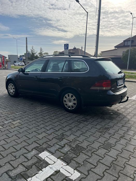 Volkswagen Golf VI 1,6 TDI Manual 105 KM