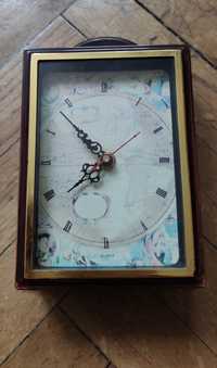 Zegar z miejscem na klucze skrzynka szafka na ścianę