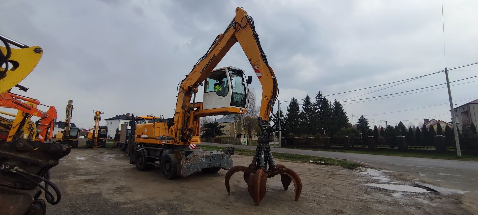 Koparka przeładunkowa Liebherr 904 fuchs 340 atlas cat do złomu
