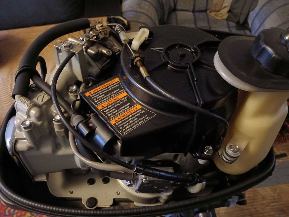 Suzuki DF-6S човновий двигун чотиритактний