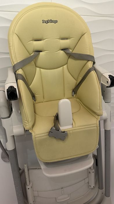 Стілець Peg-Perego Prima Pappa Бежевий