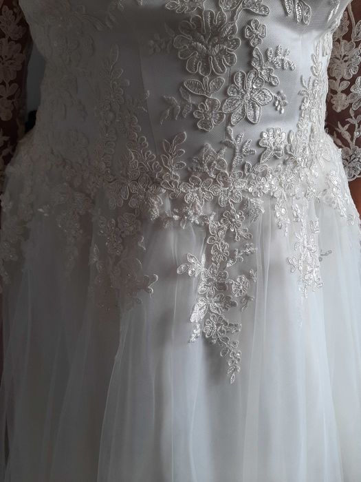 Suknia ślubna kolor śmietanka