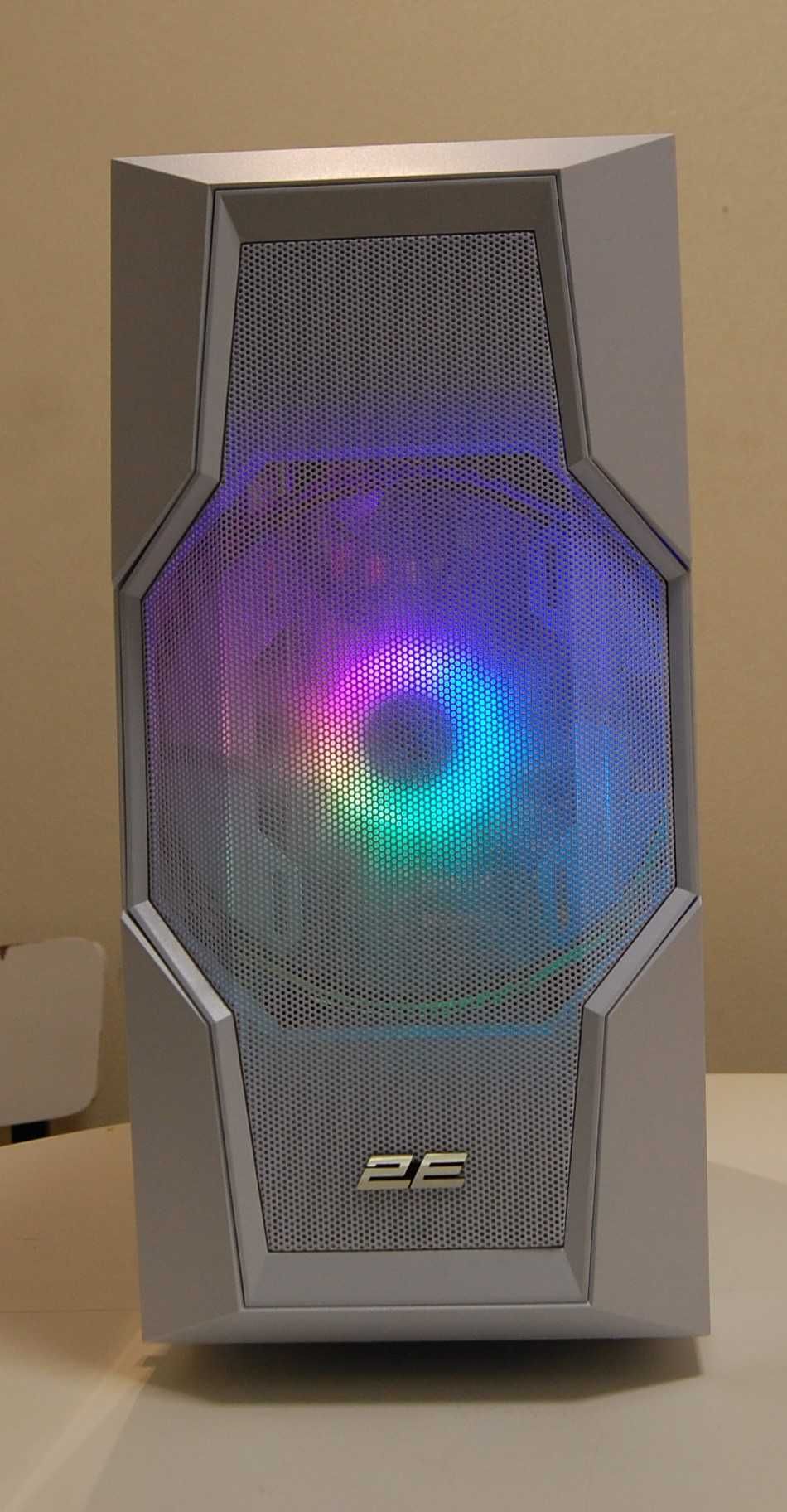 RGB Ігровий ПК 8/16 ядер, 32 Gb ОЗУ, NVMe m.2 SSD, RX 5700 XT 8Gb.
