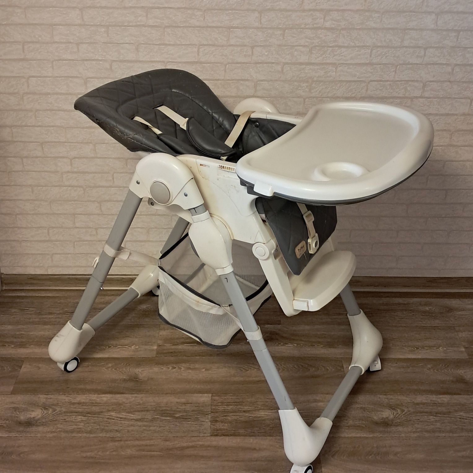 Стільчик для годування Carrello Toffee CRL-9502/3