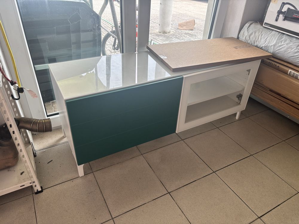 Movel tv besta 120cm
