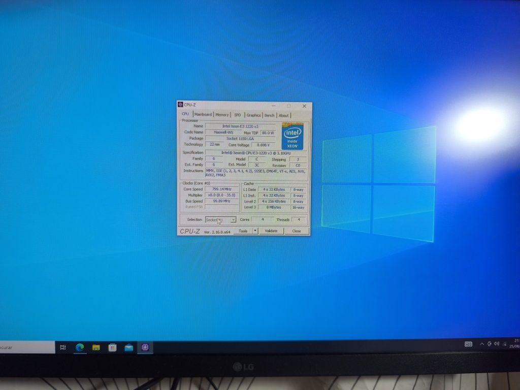 PC gamer Xeon 1220 com R9 380