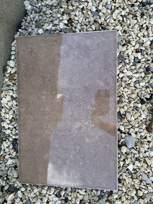 Vende-se azulejo de 1°