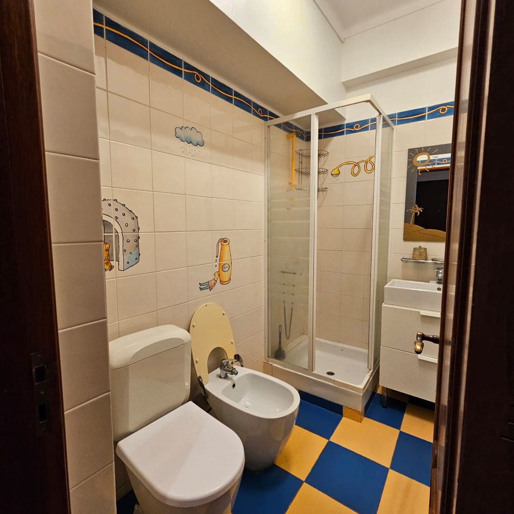 Quarto para alugar junto ao metro