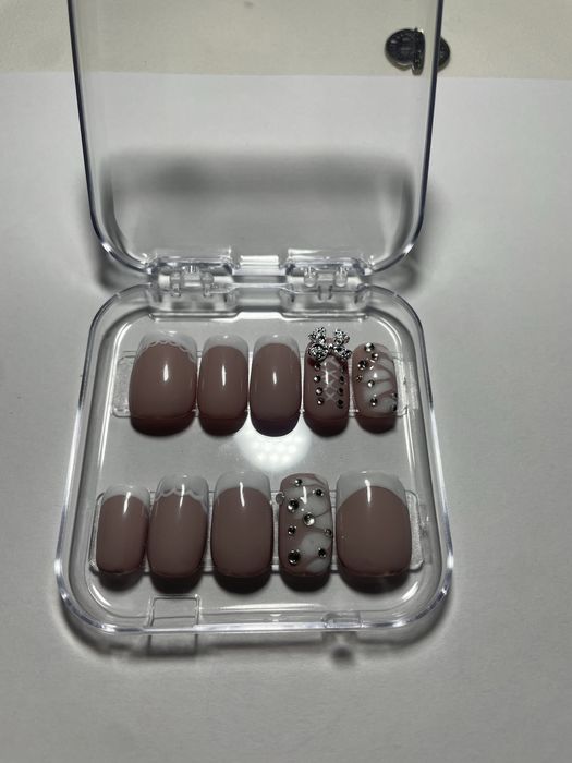 Press on nails handmade