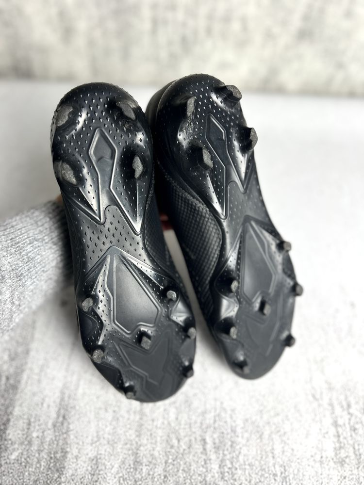Бутси чоловічі Adidas Predator 20.3 LL FG 43(27.5)