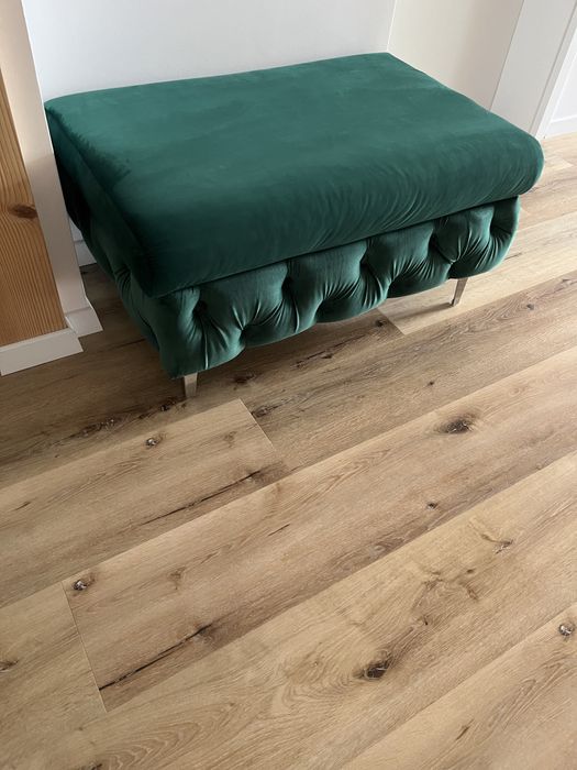 Siedzisko pikowane, butelkowa zieleń.